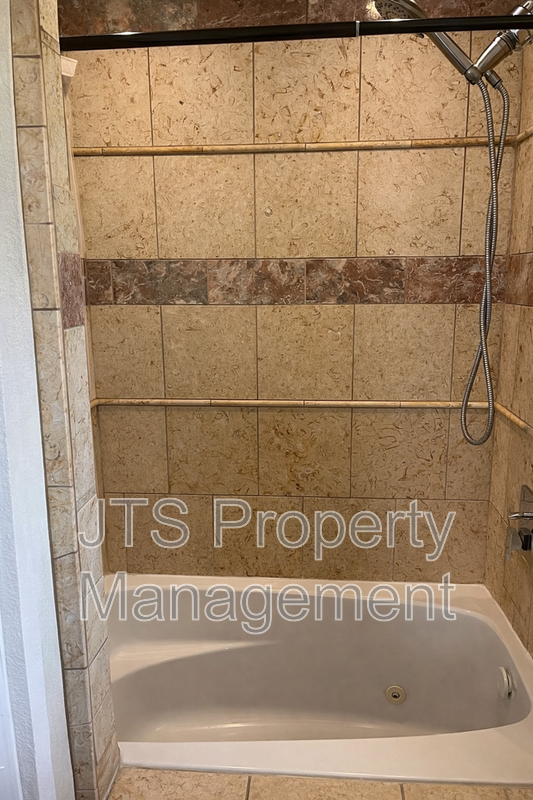 1761 Klamath River Dr - Photo 6 of 12