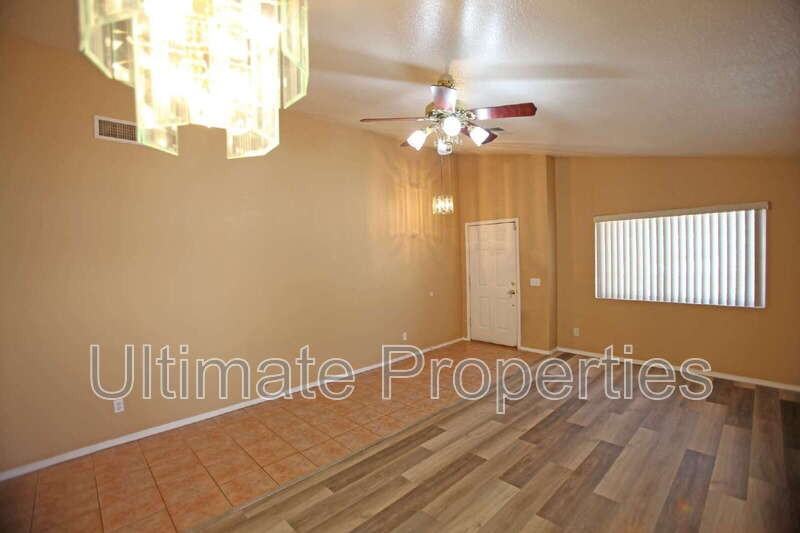 13621 N 73rd Ave - Photo 3 of 12