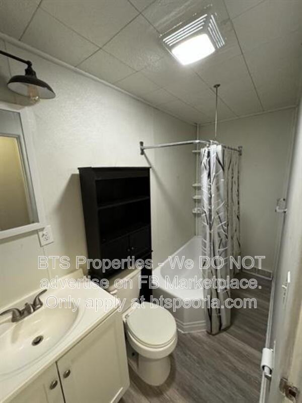 119 Vanburen Ct #3 - Photo 5 of 10