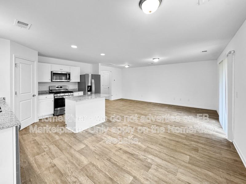 256 Wahoo Cir - Photo 3 of 24