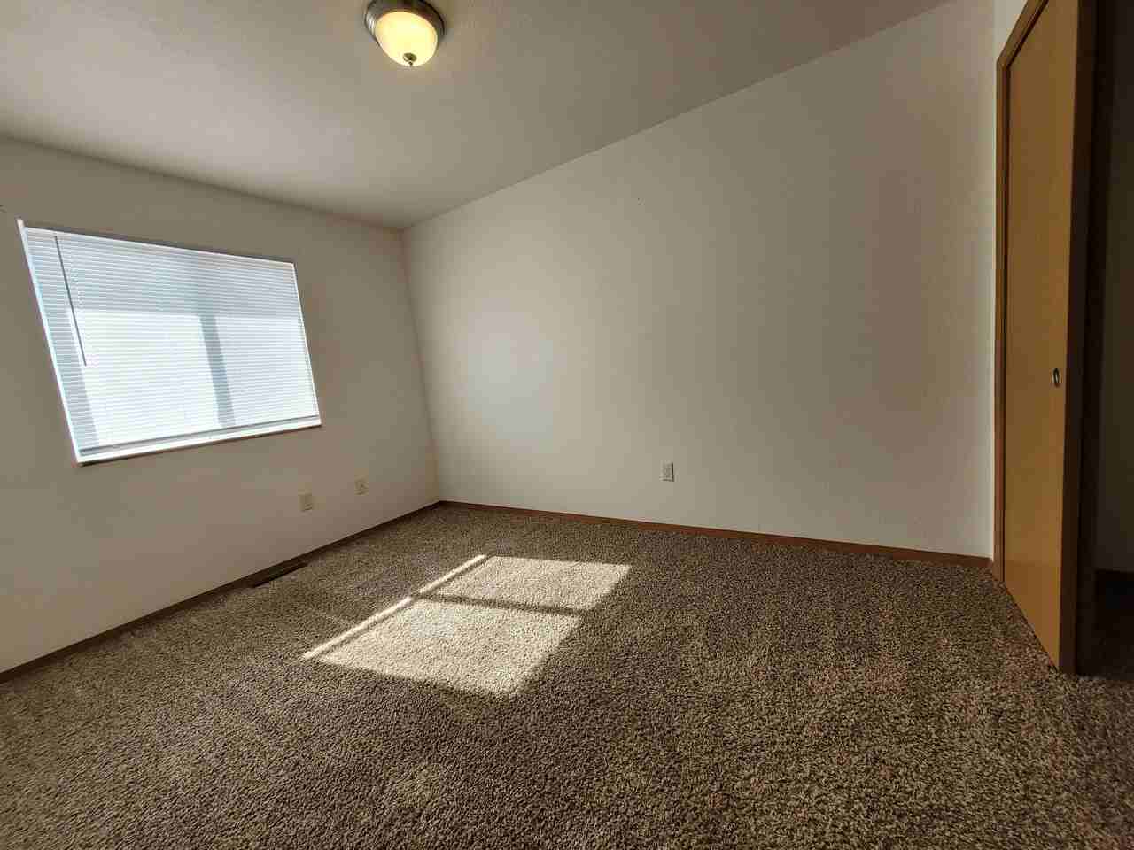 1233 Northwood Drive - Photo 3 of 7