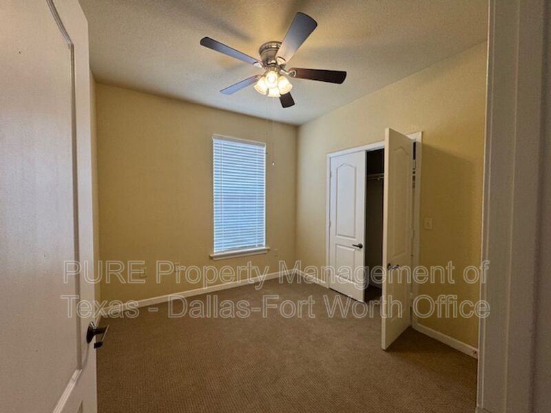 400 Glade Rd #602 - Photo 6 of 27