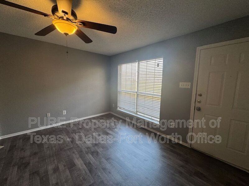 4004 W Pioneer Dr #123 - Photo 6 of 23