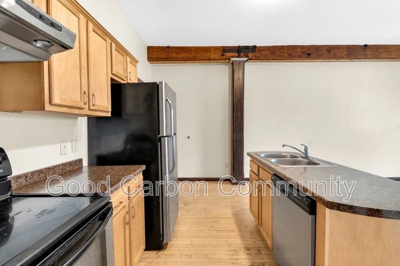 346 Connecticut St #206 - Photo 5 of 20