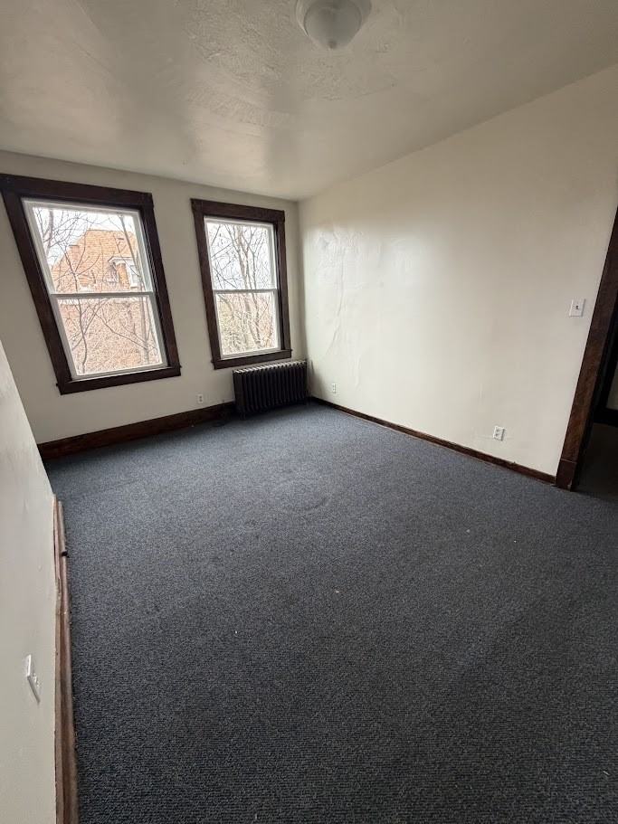 219 Suncrest Street - Photo 4 of 9