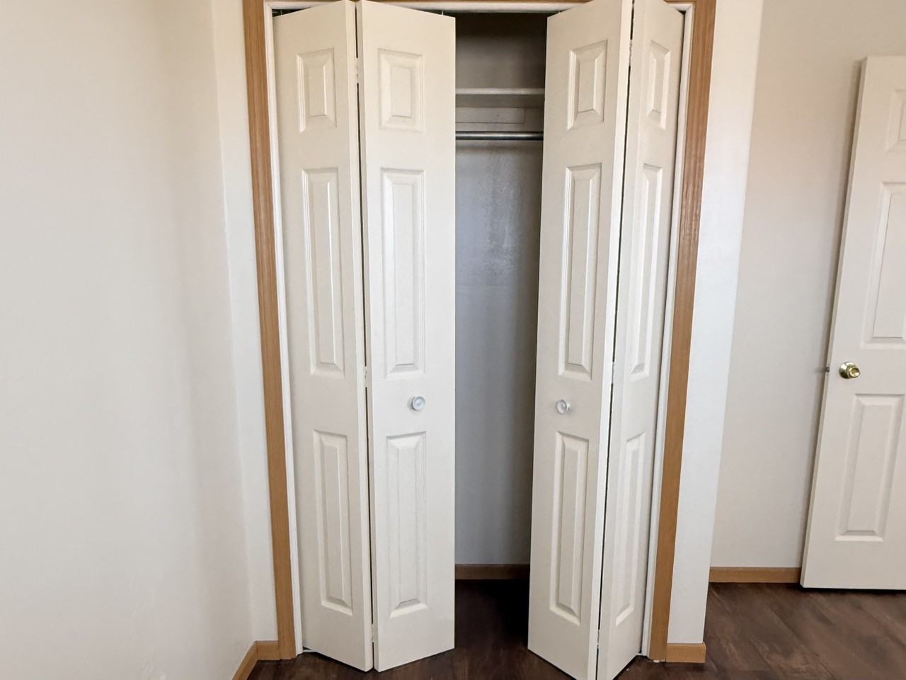 2721 W Capital Ave - Photo 3 of 11