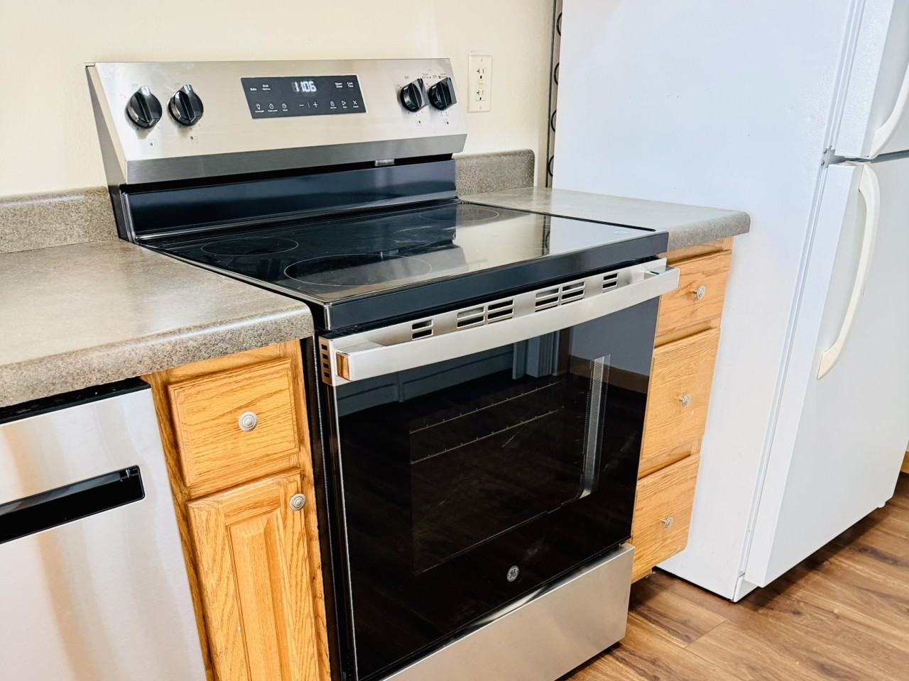 2721 W Capital Ave - Photo 6 of 11