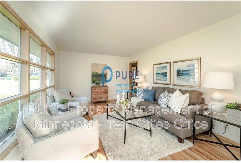 1331 Lancaster Ave - Photo 2 of 44