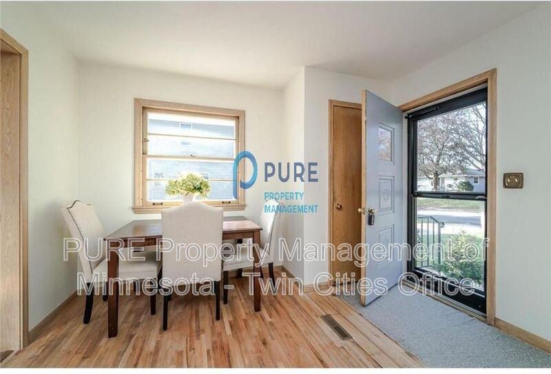 1331 Lancaster Ave - Photo 3 of 44