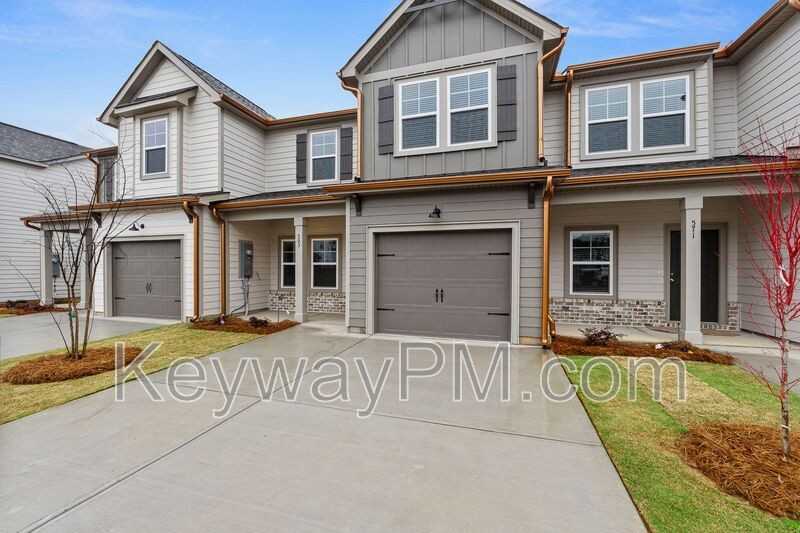 563 Yuma Ln - Photo 4 of 32