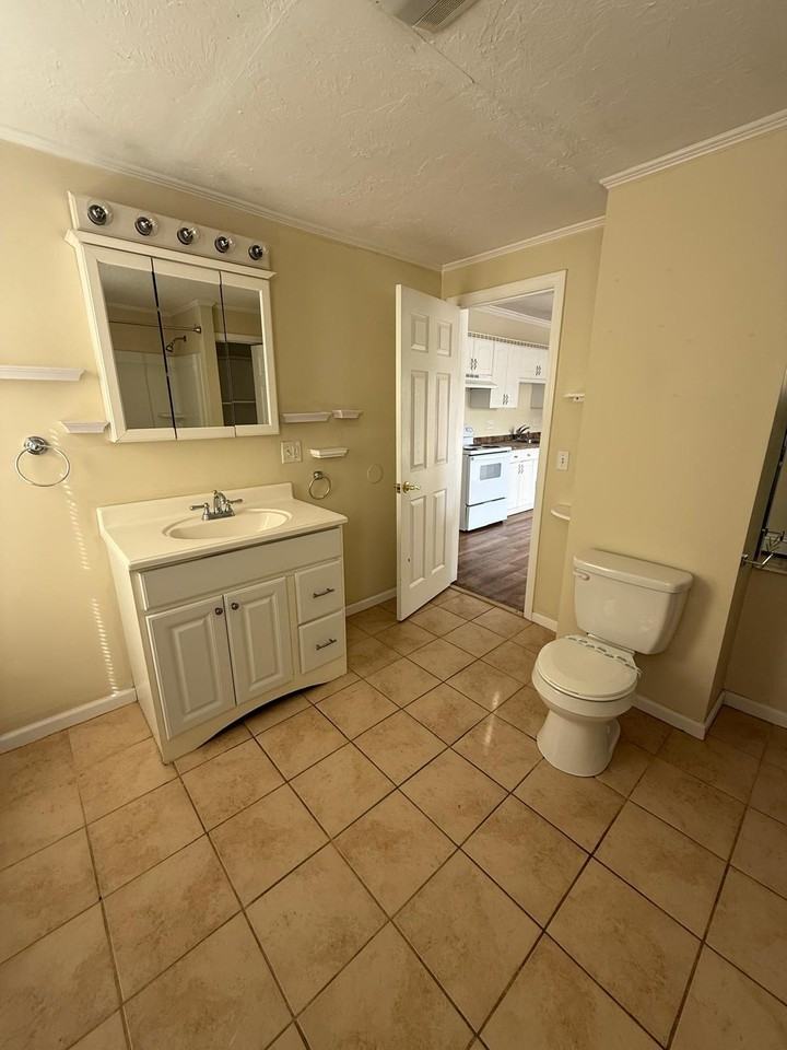 113 Bellingham Street - Photo 5 of 6