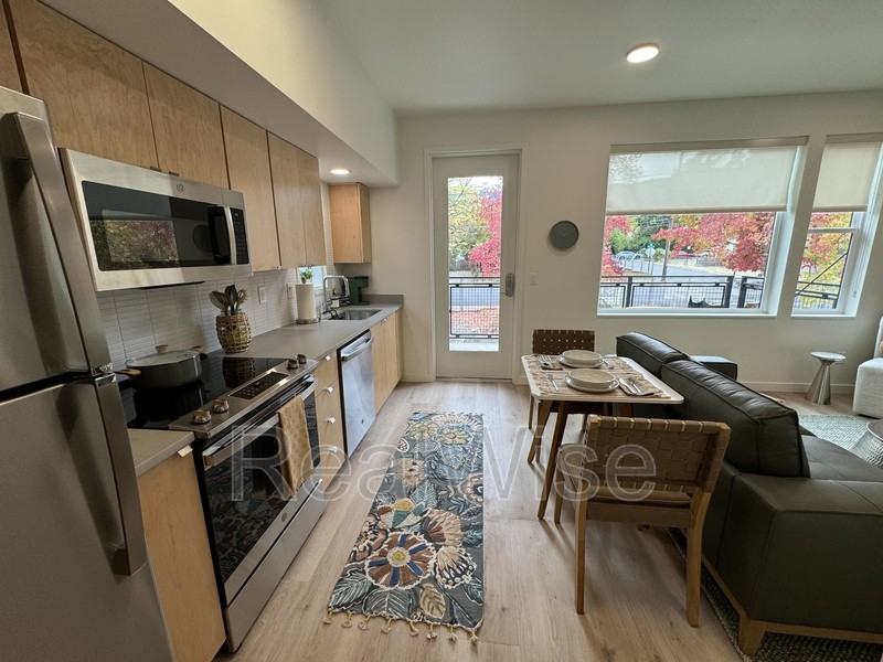 168 Garfield St #103 - Photo 4 of 49