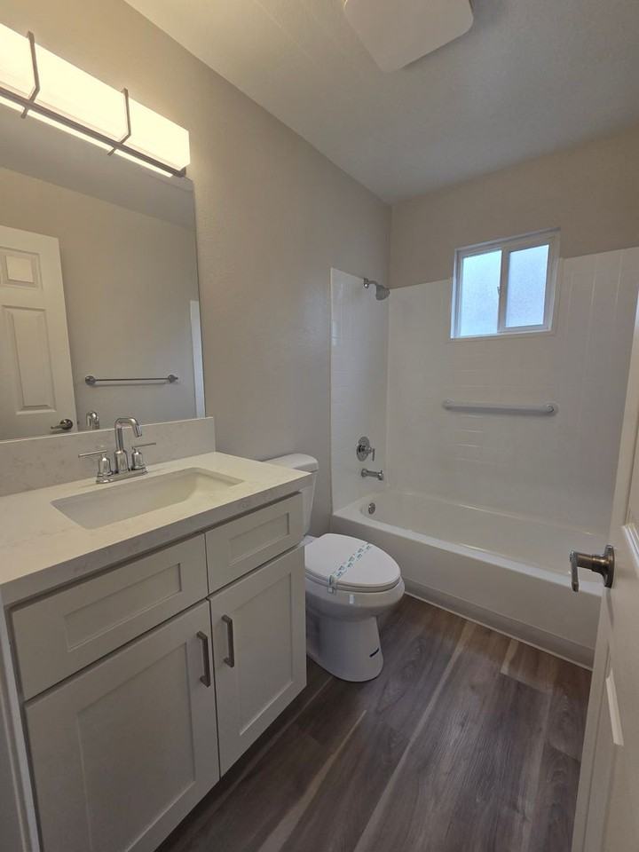 Stonecreek Apartments - Photo 5 of 29