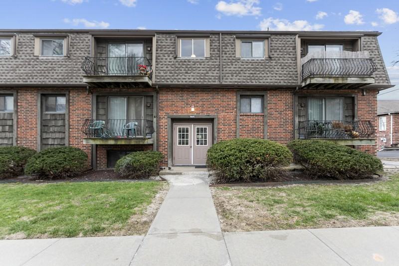 5601 W 58th St - Photo 6 of 26