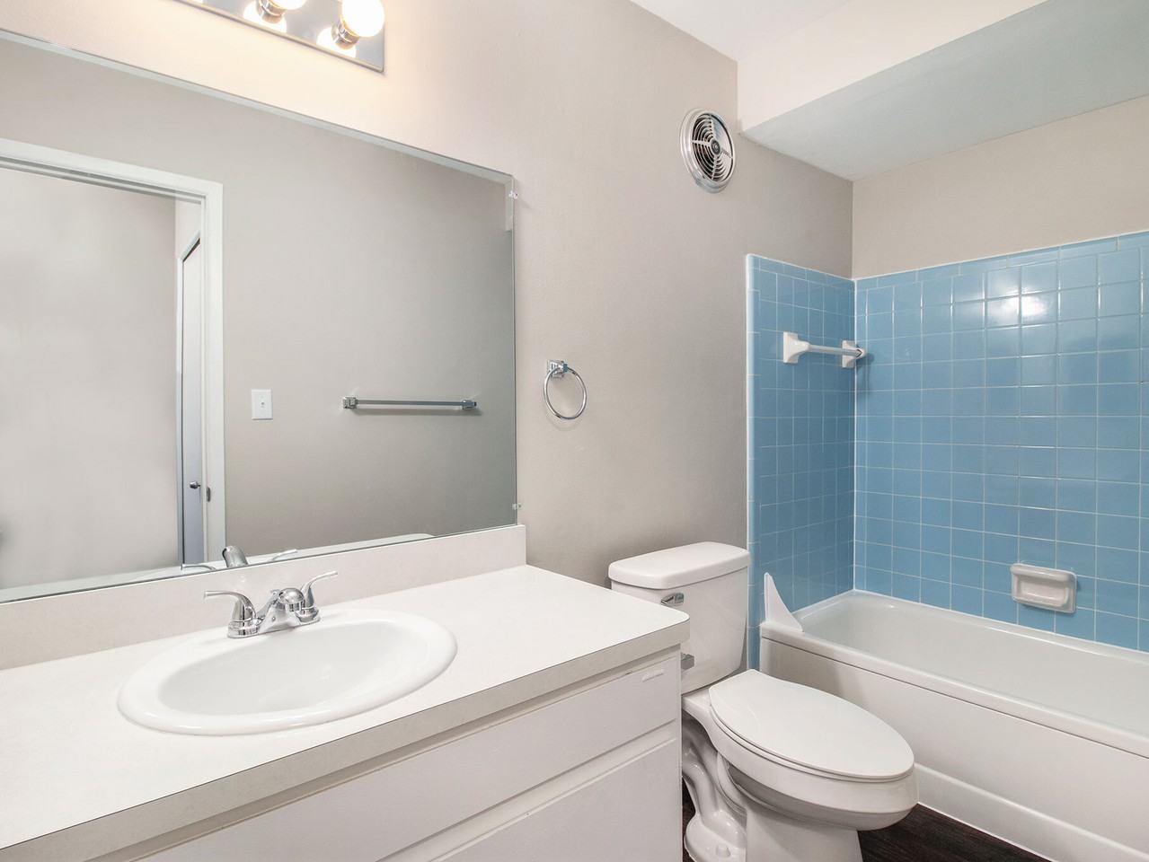 Ashton Fort - Photo 5 of 13