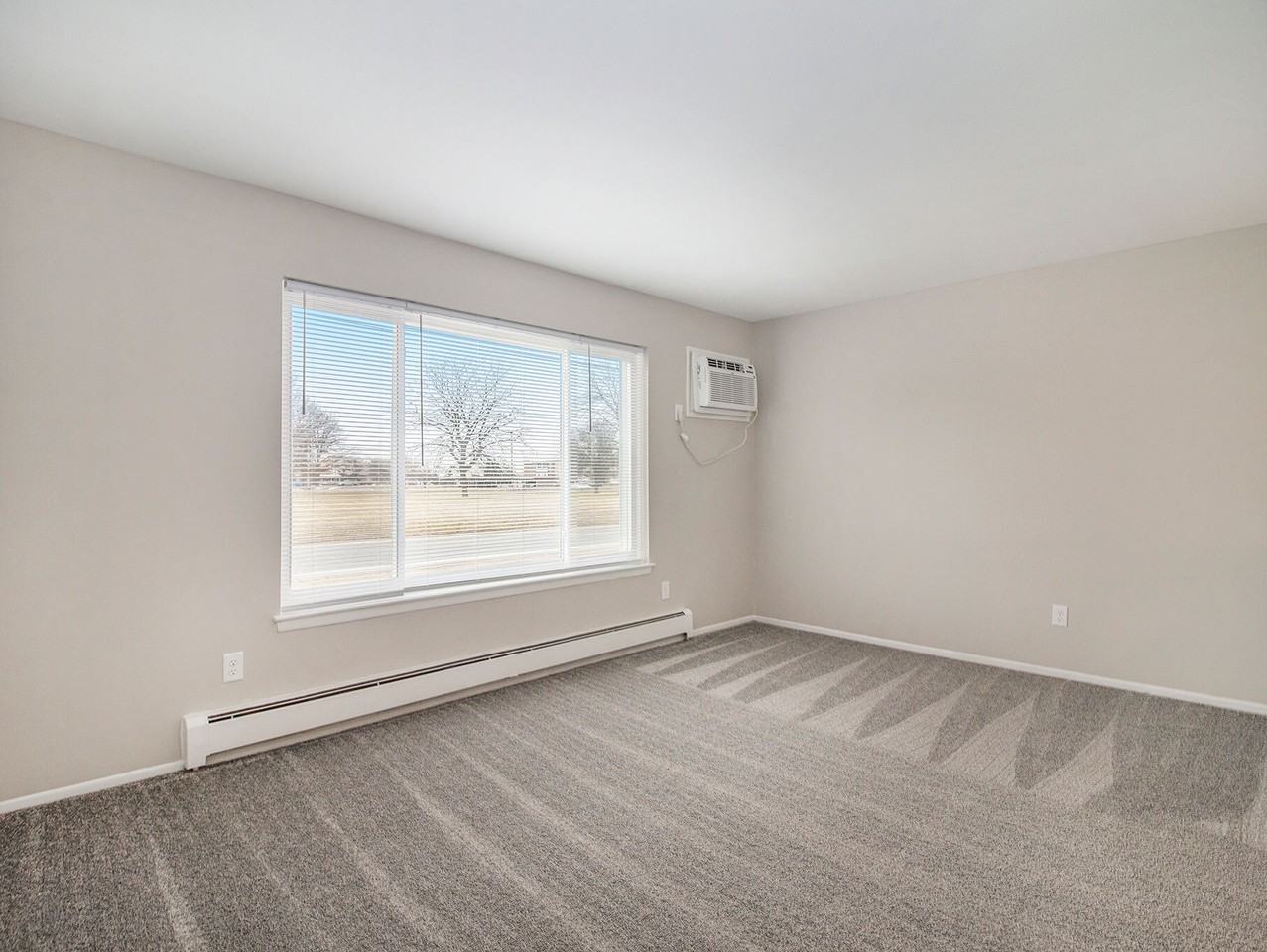 Ashton Fort - Photo 6 of 13