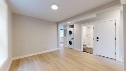 273 Maverick Street - Photo 3 of 11