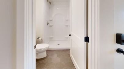 273 Maverick Street - Photo 7 of 11