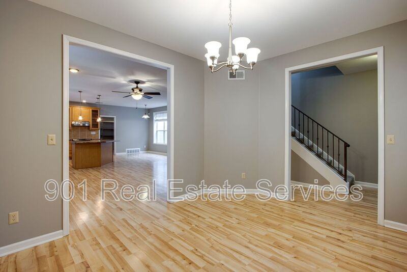 1413 Island Town Dr - Photo 6 of 40