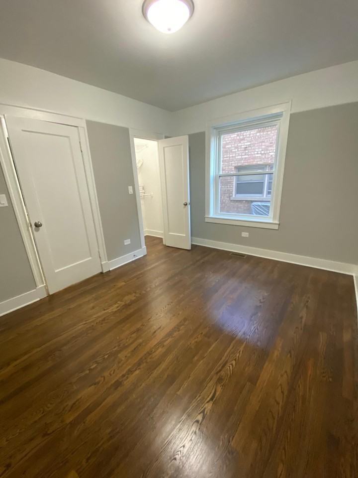 5034 North Washtenaw Avenue - Photo 4 of 50