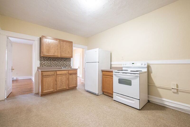 72 Kensington Ave #2L - Photo 2 of 9