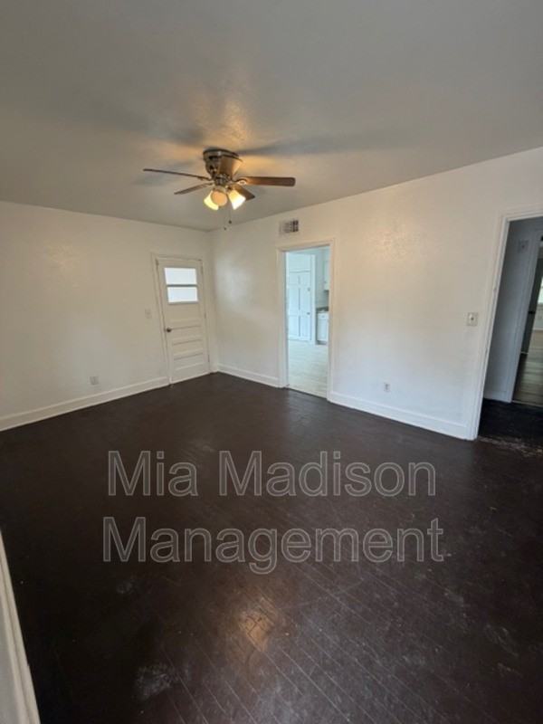 2319 E 42nd St - Photo 2 of 15