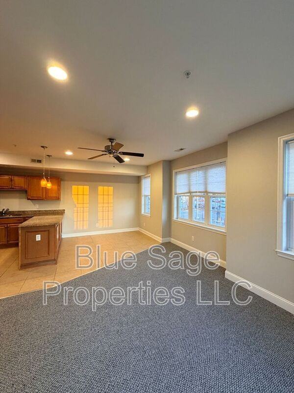 432 E Baltimore Ave #B - Photo 3 of 25