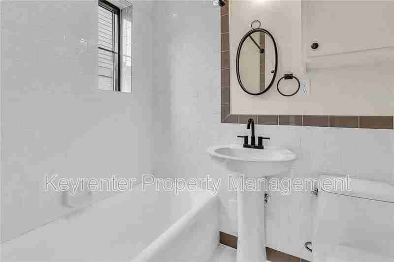 1838 Nw 11th St #2 - Photo 6 of 6