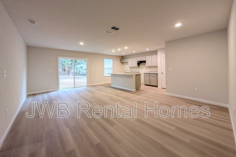 3627 Mcmillan Ave - Photo 5 of 19