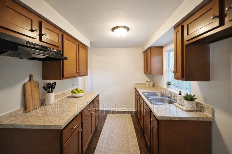 355 Sonora Dr - Photo 4 of 13