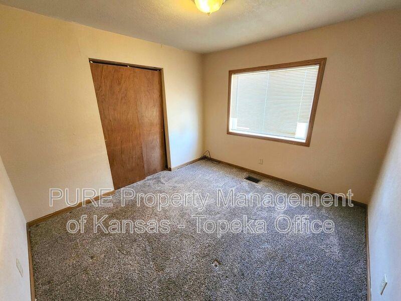 3434 Sw Clare Ave - Photo 7 of 13