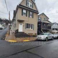 featured image of 533 W Shawnee Ave 2nd Fl