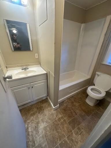 Georgia 56 - Photo 2 of 8