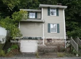 featured image of 2140 Lincoln Blvd