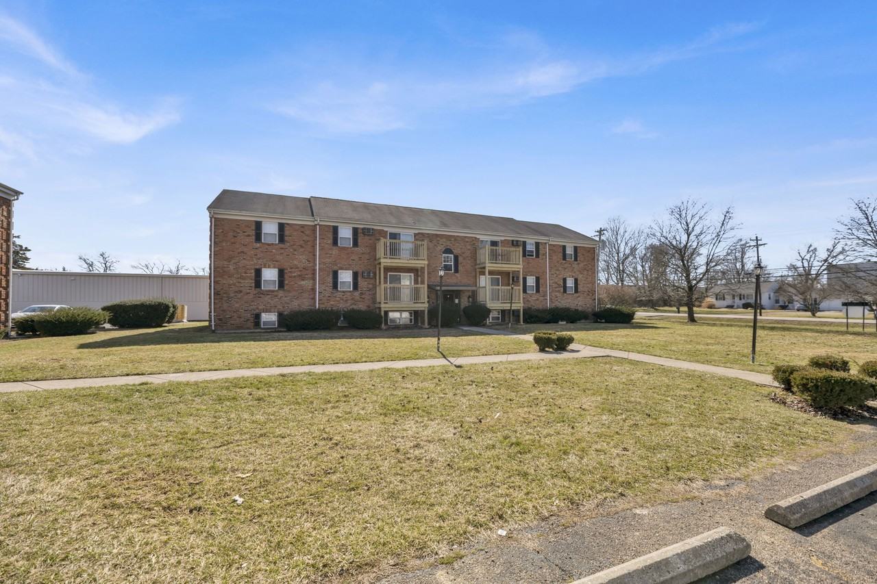 930 Snider Road - Photo 2 of 24