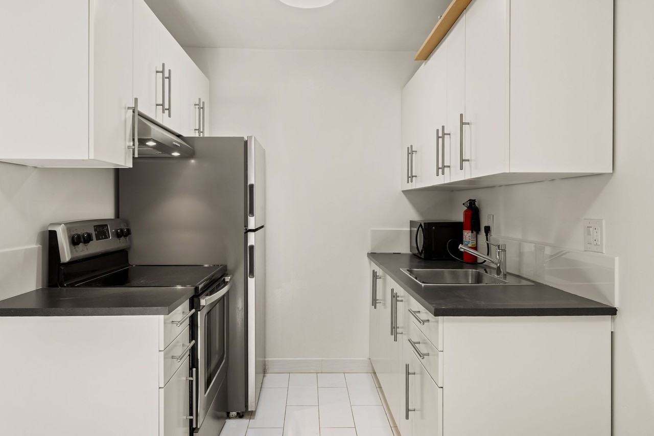 474 Clifton St #02 - Photo 5 of 24