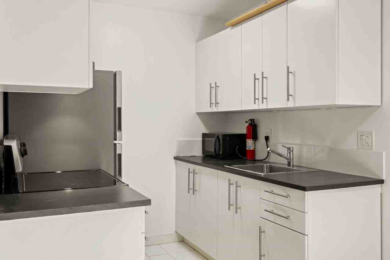 474 Clifton St #02 - Photo 6 of 24