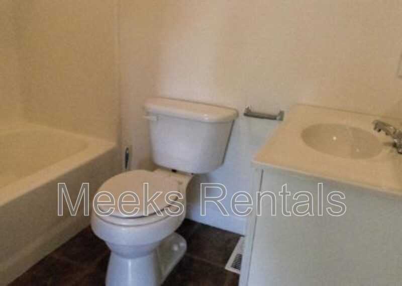 32 Mill Rd #32 - Photo 7 of 9