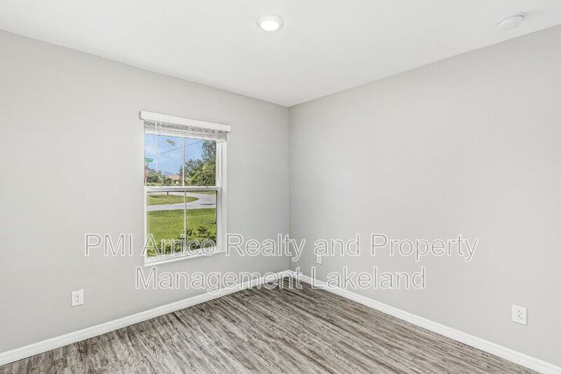 1139 Indies Way - Photo 5 of 15