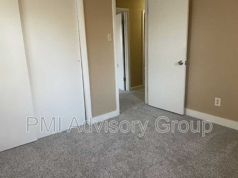 3510 Sw Clare Ave - Photo 2 of 17