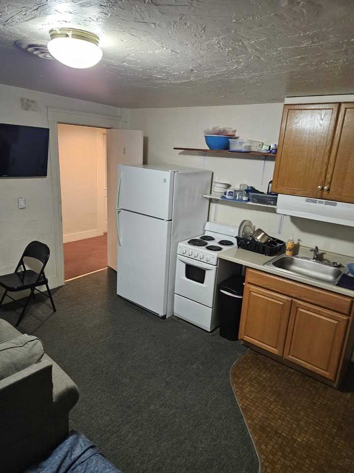 26 Alpine Row - Photo 4 of 9