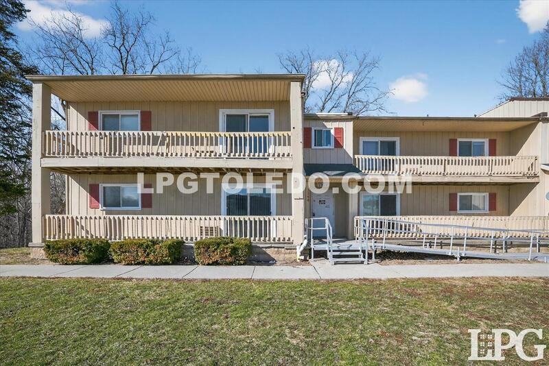 3348 Arlington Ave #1 - Photo 3 of 19