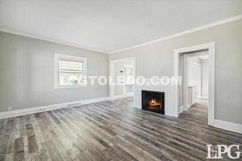 4117 Thornton Ave - Photo 4 of 40