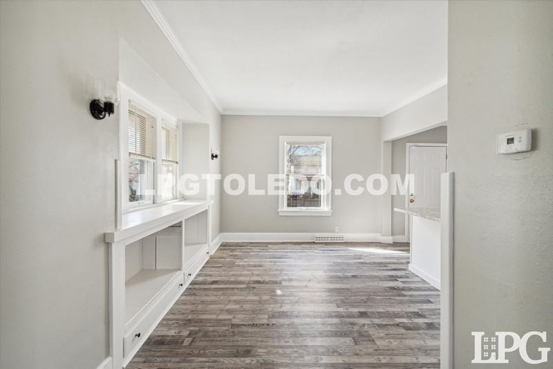 4117 Thornton Ave - Photo 7 of 40