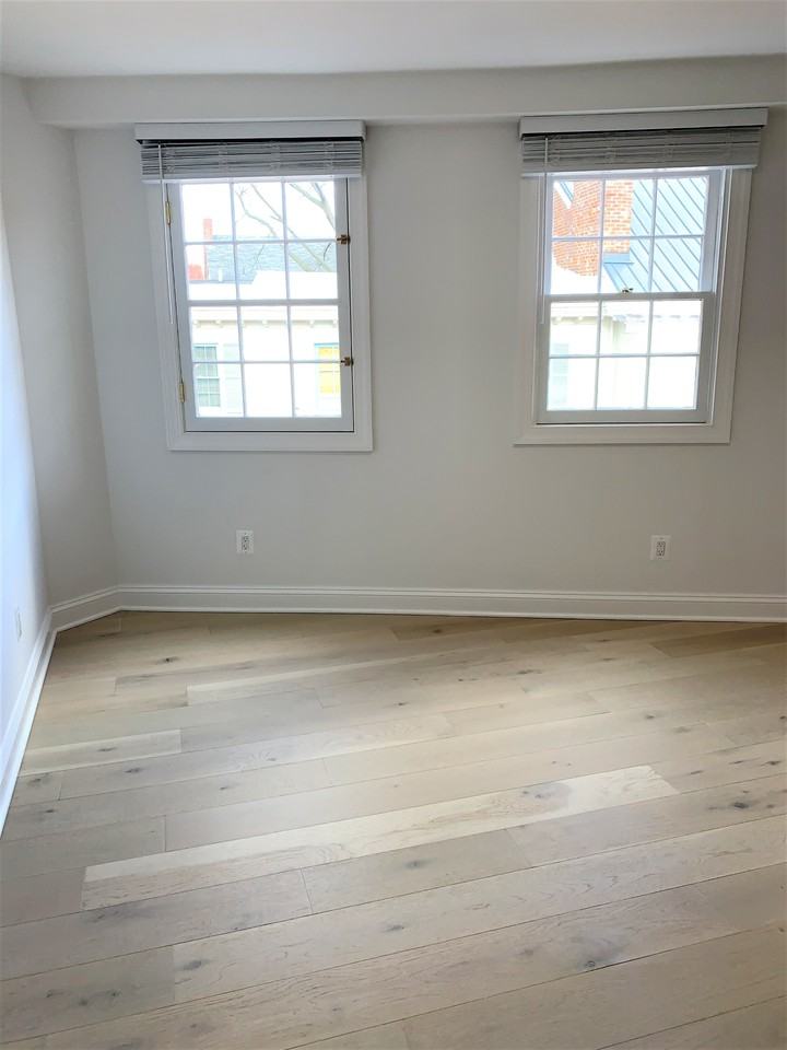 152 Main Street - Photo 4 of 5