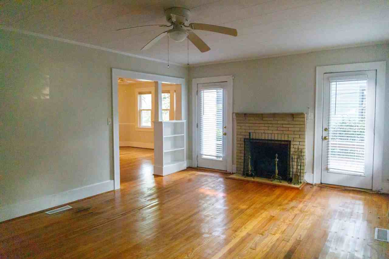 323 Riverland Drive - Photo 2 of 39