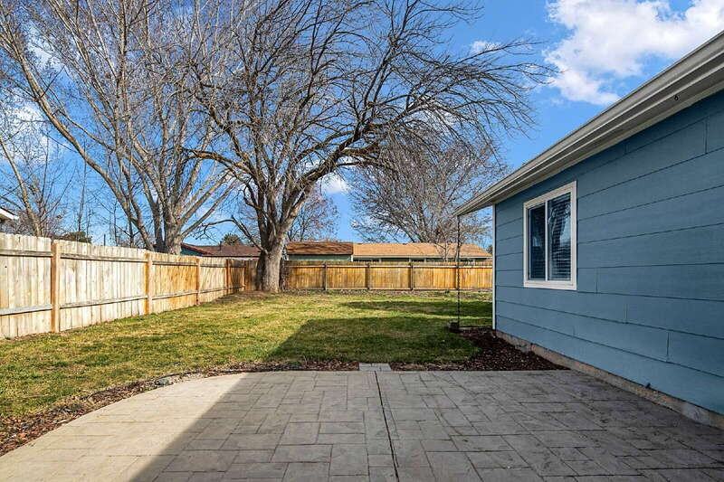 1430 N West 14th St - Photo 5 of 24