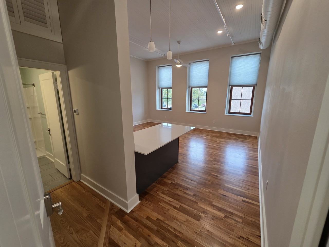 122 Main Street - Photo 2 of 11