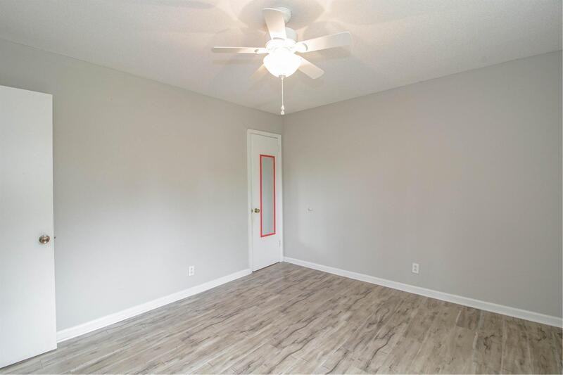 704 Ranch Hill Dr #NA - Photo 7 of 14