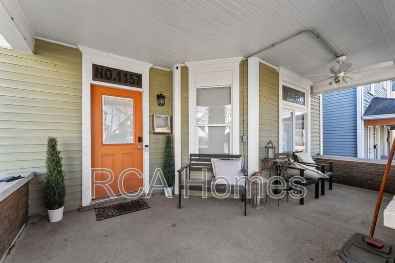 1157 Spruce St - Photo 2 of 23